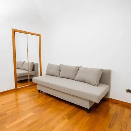 Puti Apartment