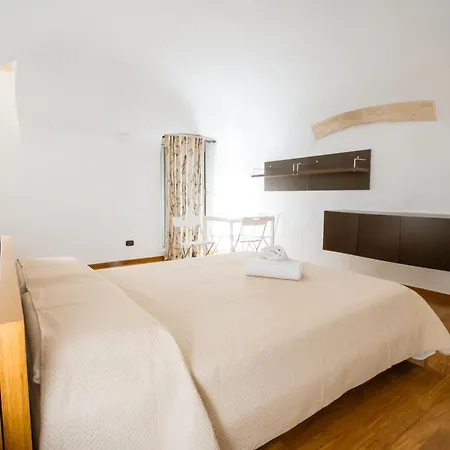 Apartment Puti *
